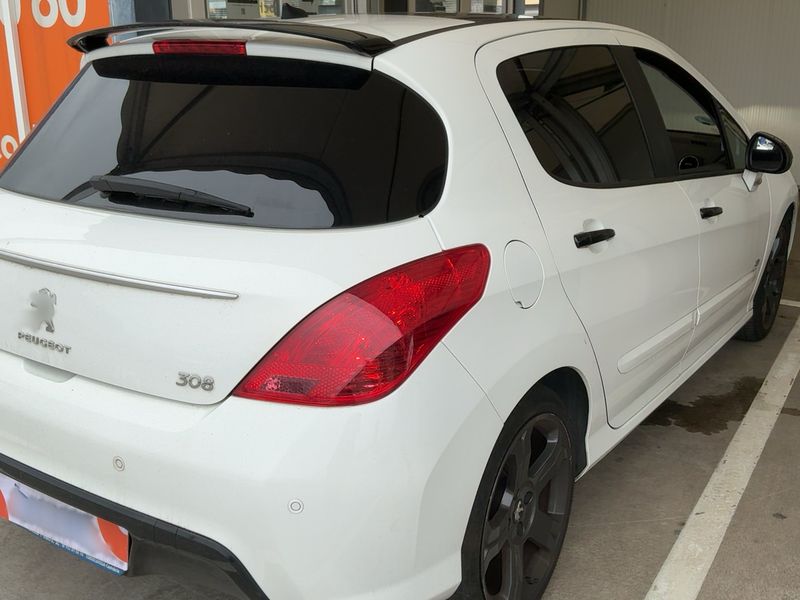 Peugeot 308 1.6 THP Allure 2012 – снимка 8
