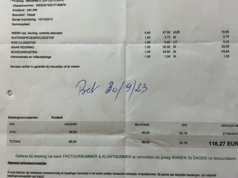 Mercedes-Benz E-Klasse E 220 CDI BlueEfficiency Avantgarde 2012 – снимка 22