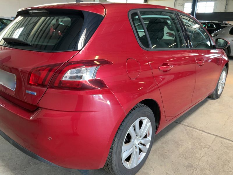 Peugeot 308 2.0 Blue-HDi Allure 2015 – снимка 8