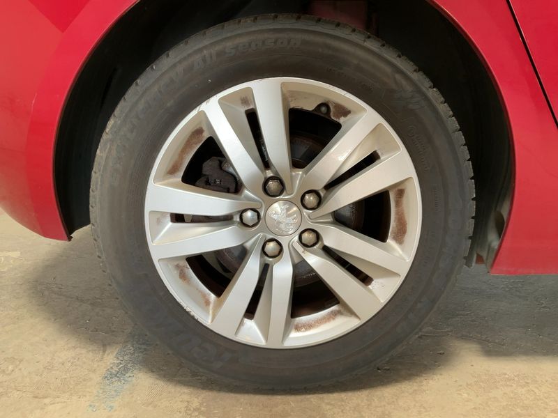 Peugeot 308 2.0 Blue-HDi Allure 2015 – снимка 9