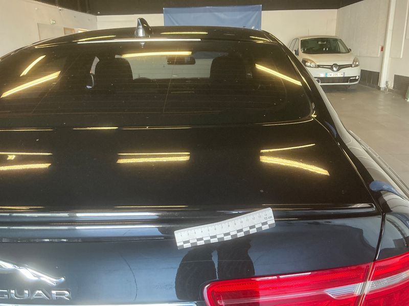 Jaguar XE 20d R-Sport 2017 – снимка 26