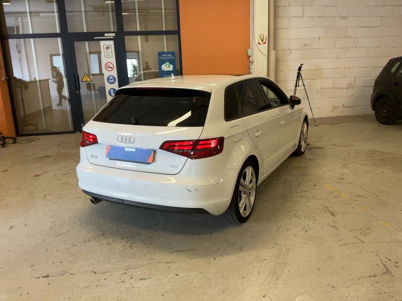 Audi A3 Sportback 1.6 TDI S line Sportpaket 2013 – снимка 8