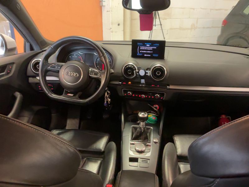 Audi A3 Sportback 1.6 TDI S line Sportpaket 2013 – снимка 17