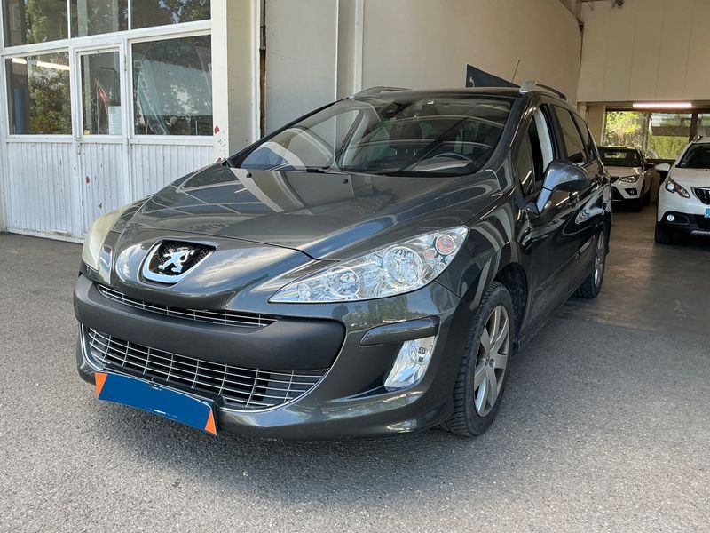 Peugeot 308 1.6 HDi Premium 2008 – снимка 1
