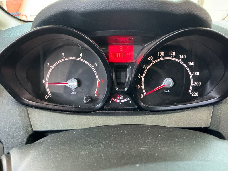 Ford Fiesta 1.25 Trend 2011 – снимка 4