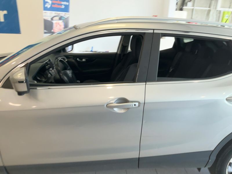 Nissan Qashqai 1.6 dCi Connect Edition 2015 – снимка 4
