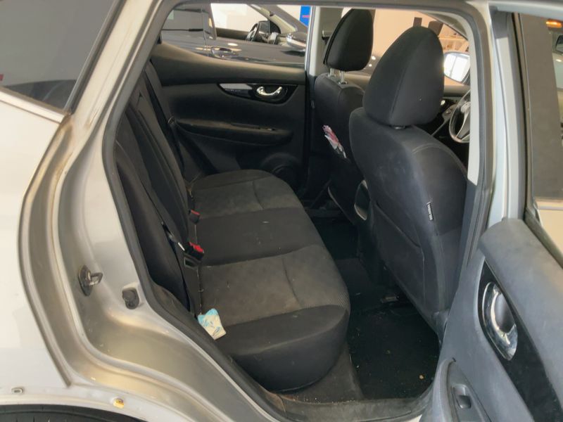 Nissan Qashqai 1.6 dCi Connect Edition 2015 – снимка 19