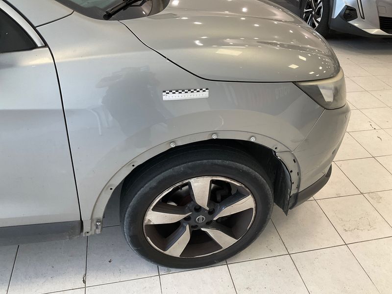 Nissan Qashqai 1.6 dCi Connect Edition 2015 – снимка 22