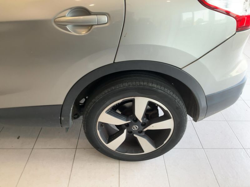 Nissan Qashqai 1.6 dCi Connect Edition 2015 – снимка 5