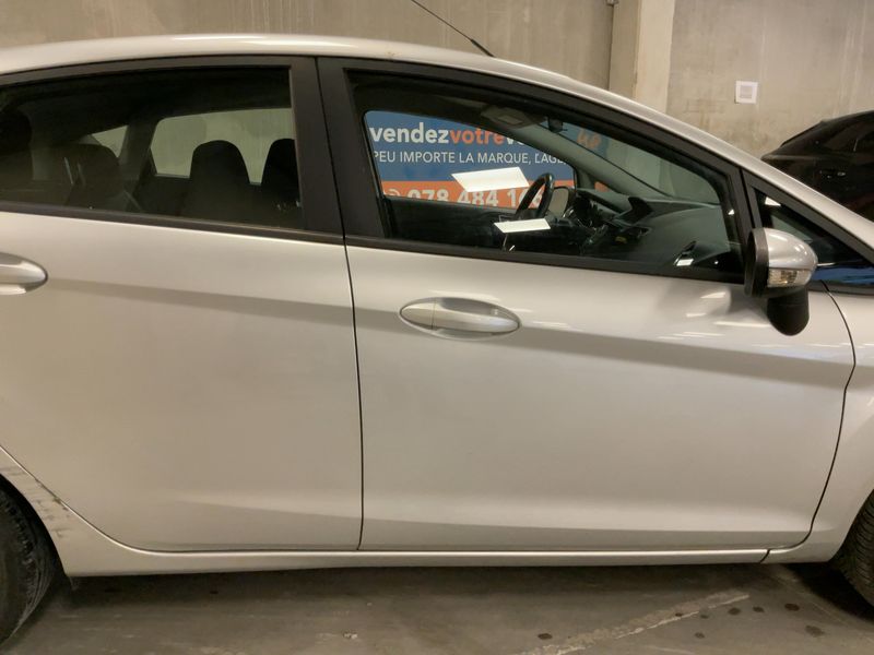 Ford Fiesta 1.5 TDCi SYNC Edition 2015 – снимка 10