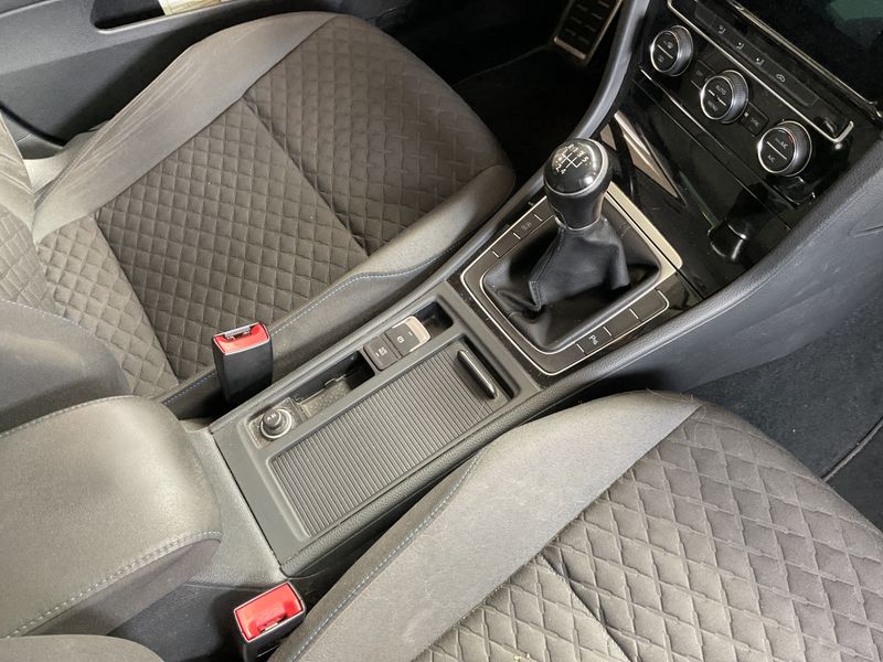 Volkswagen Golf VII 1.6 TDI Join 2018 – снимка 22