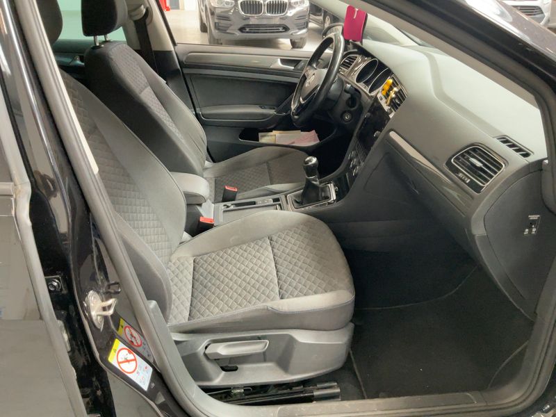 Volkswagen Golf VII 1.6 TDI Join 2018 – снимка 16