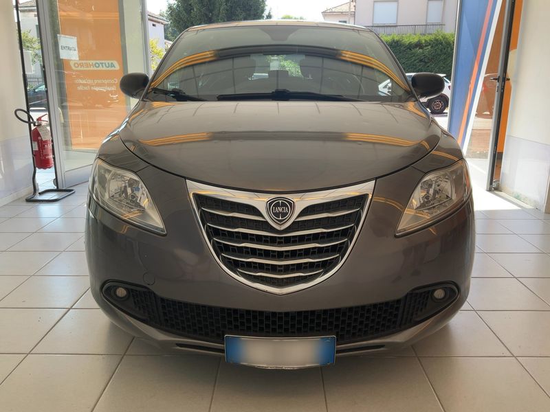 Lancia Ypsilon 1.2 Silver 2014 – снимка 14