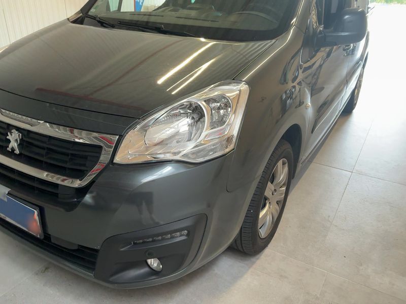 Peugeot Partner 1.2 PureTech Allure 2018 – снимка 2