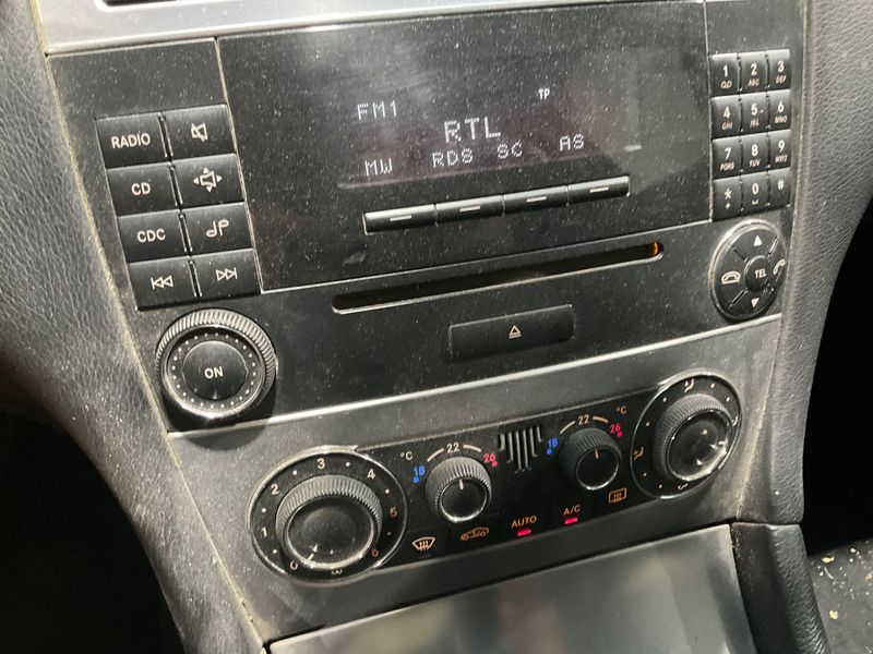 Mercedes-Benz C-Klasse C 200 CDI 2007 – снимка на щета