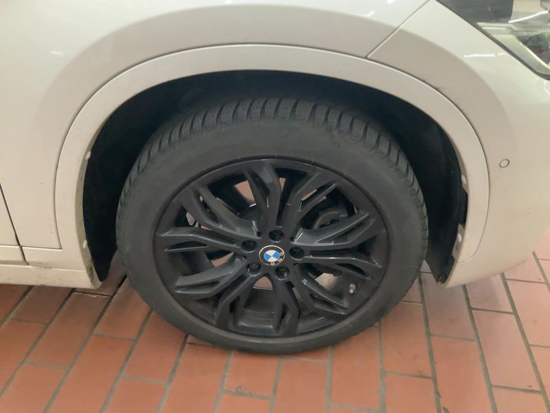 BMW X1 xDrive 20i M Sport 2018 – снимка 11