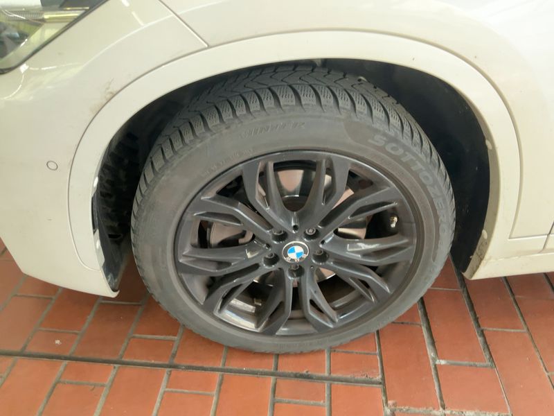 BMW X1 xDrive 20i M Sport 2018 – снимка 3