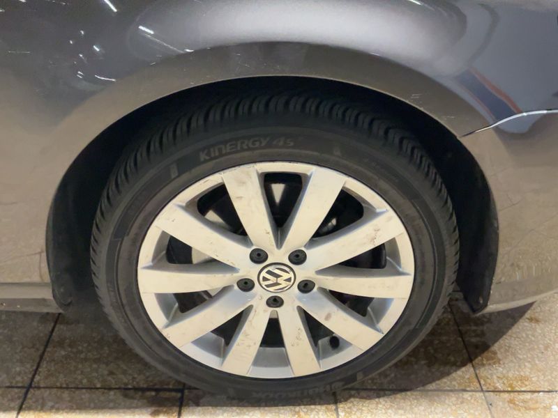 Volkswagen Passat 2.0 TDI Highline BlueMotion Tech 2013 – снимка 11