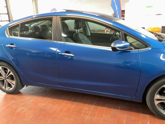 Kia Carens 2.0 GDI Spirit 2015 – снимка 10