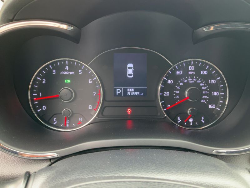Kia Carens 2.0 GDI Spirit 2015 – снимка 18