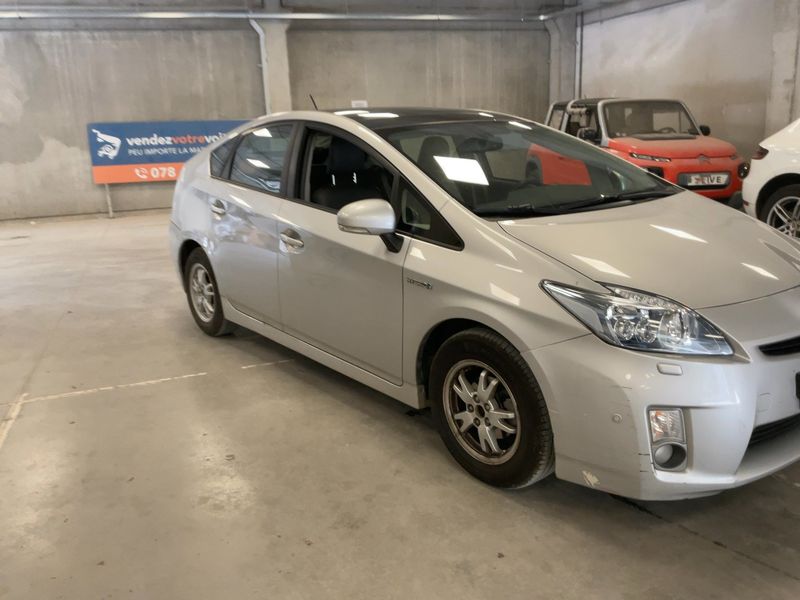 Toyota Prius 1.8 Executive 2010 – снимка 12