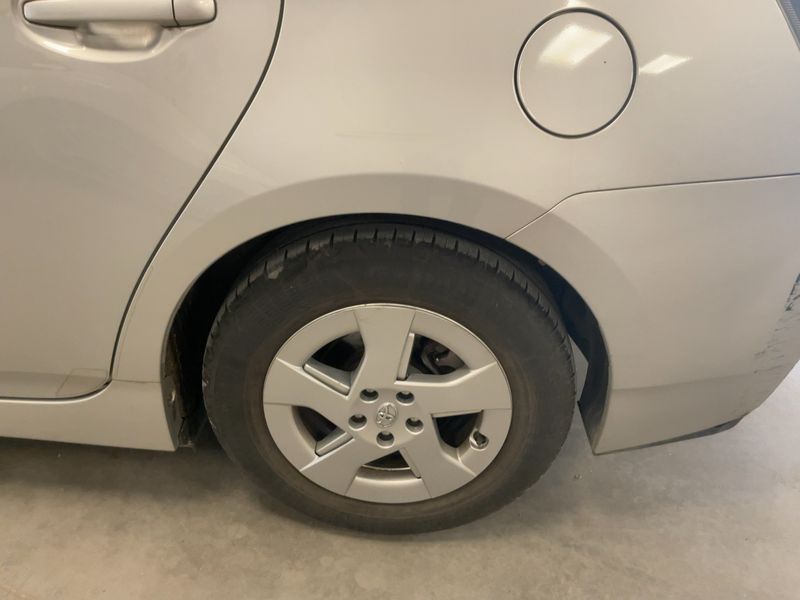 Toyota Prius 1.8 Executive 2010 – снимка 5