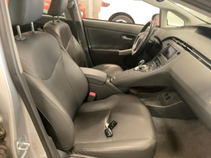 Toyota Prius 1.8 Executive 2010 – снимка 16