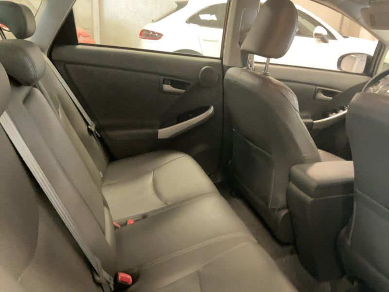 Toyota Prius 1.8 Executive 2010 – снимка 19