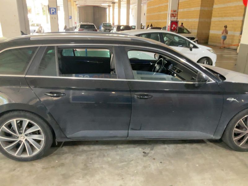 Skoda Superb 2.0 TDI Laurin & Klement 2018 – снимка 10
