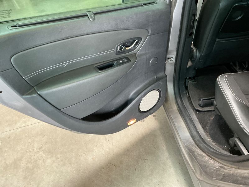 Renault Grand Scenic 1.6 dCi Energy Bose 2016 – снимка 27