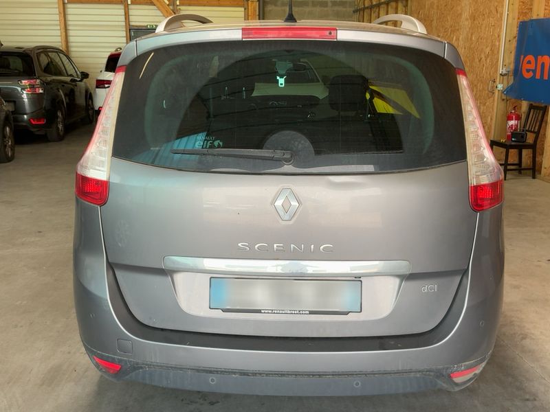 Renault Grand Scenic 1.6 dCi Energy Bose 2016 – снимка 7