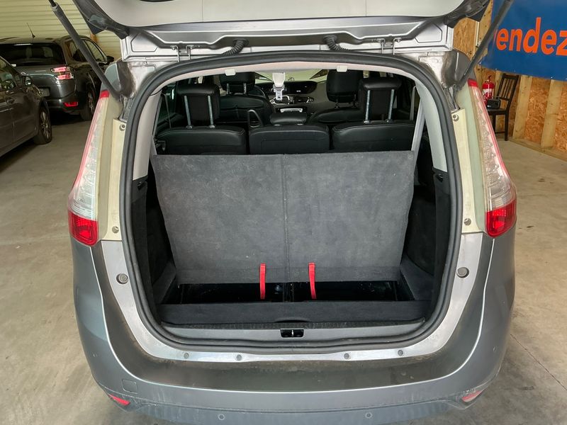 Renault Grand Scenic 1.6 dCi Energy Bose 2016 – снимка 15