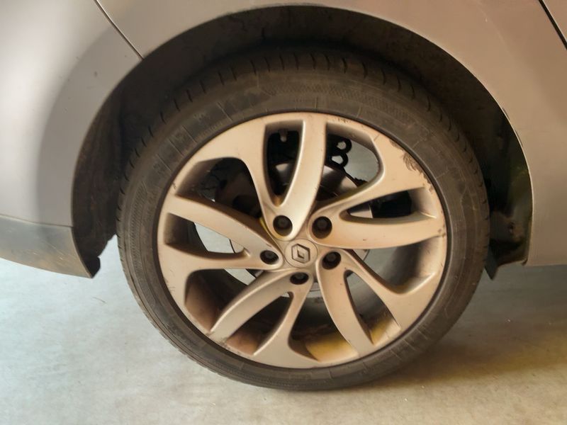 Renault Grand Scenic 1.6 dCi Energy Bose 2016 – снимка 9