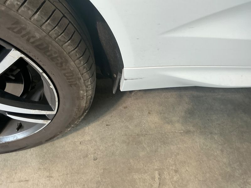 Volvo XC60 2.0 B4 Diesel Mild-Hybrid R Design AWD 2020 – снимка 21
