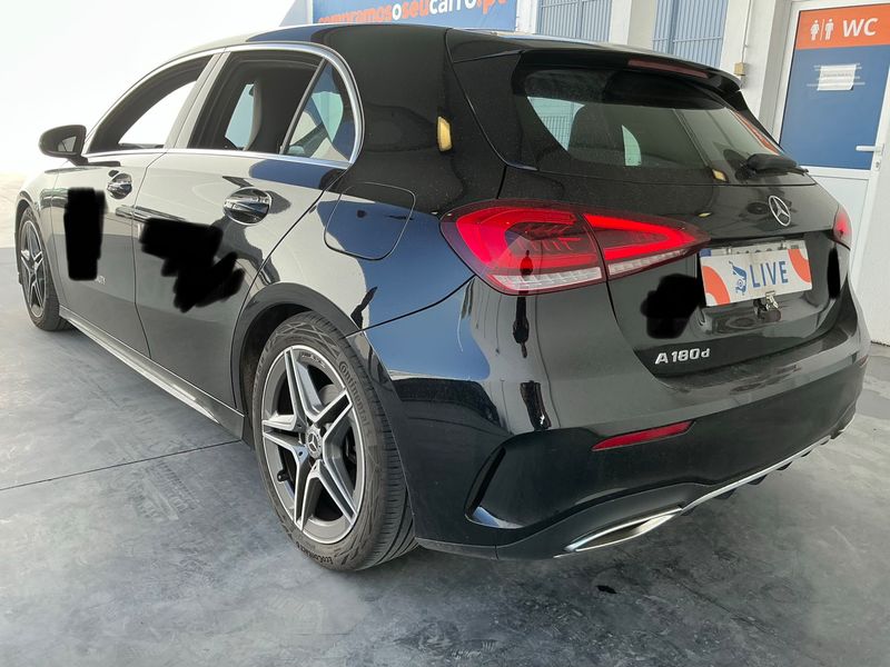 Mercedes-Benz A-Klasse A 180 d AMG Line 2023 – снимка 6