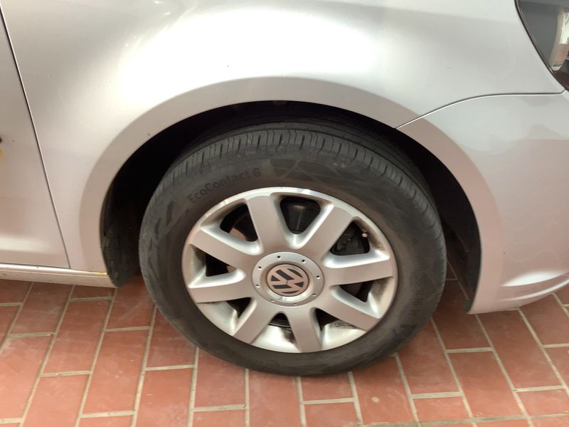 Volkswagen Touran 1.6 TDI Trendline BlueMotion Tech 2014 – снимка 11