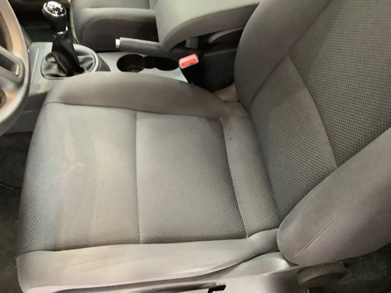 Volkswagen Touran 1.6 TDI Trendline BlueMotion Tech 2014 – снимка 37