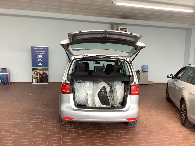 Volkswagen Touran 1.6 TDI Trendline BlueMotion Tech 2014 – снимка 16