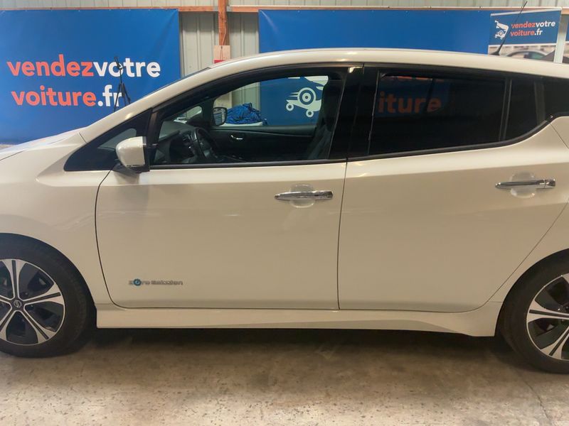 Nissan Leaf electric drive 110 kW N-Connecta 2018 – снимка 4