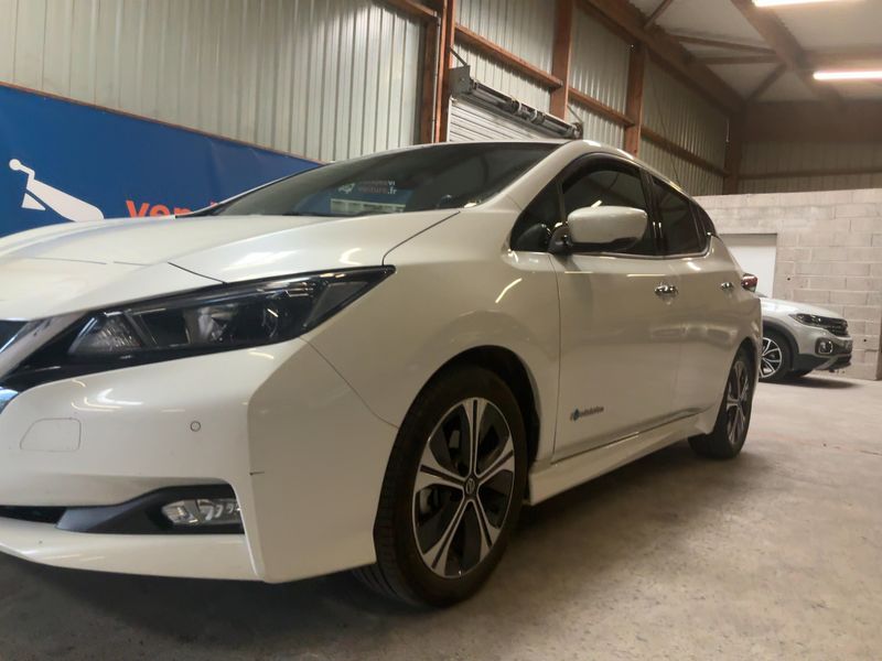 Nissan Leaf electric drive 110 kW N-Connecta 2018 – снимка 2