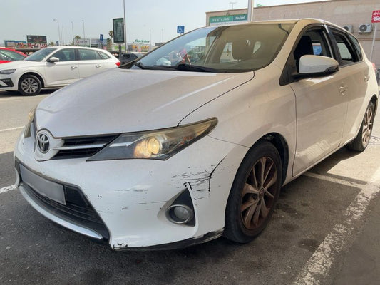 Toyota Auris 1.4 Turbodiesel Dynamic 2014 – снимка 2