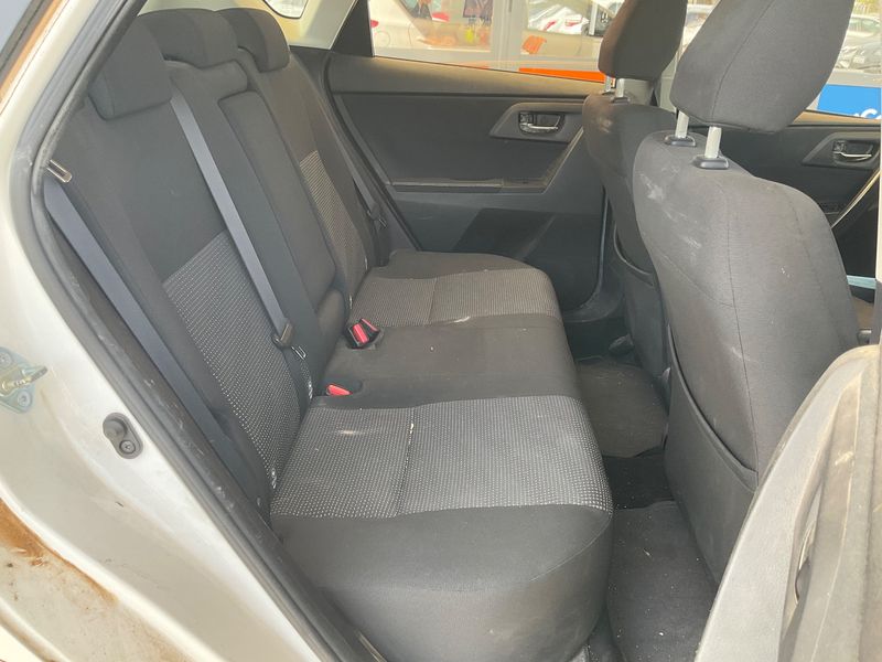 Toyota Auris 1.4 Turbodiesel Dynamic 2014 – снимка 19