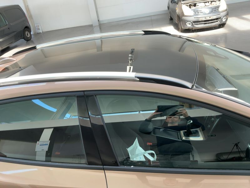 Volvo V40 Cross Country 2.0 D2 2015 – снимка 13