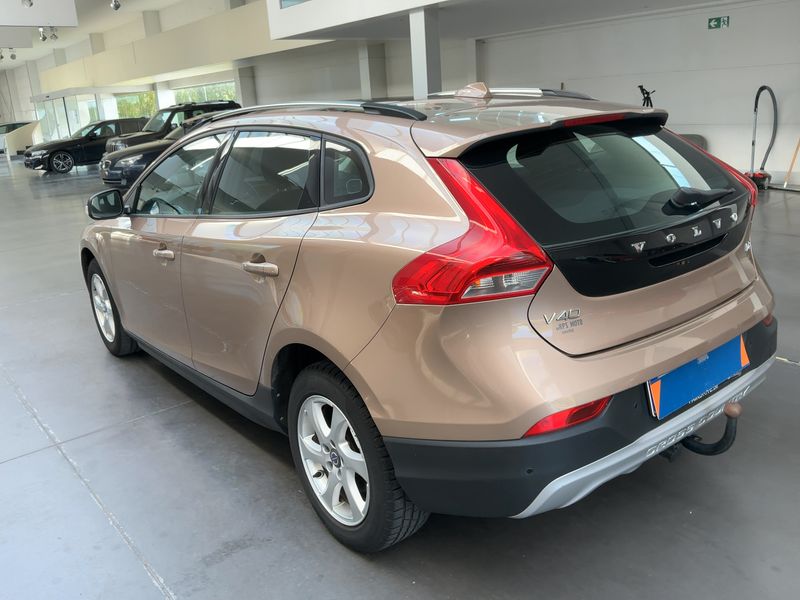 Volvo V40 Cross Country 2.0 D2 2015 – снимка 6