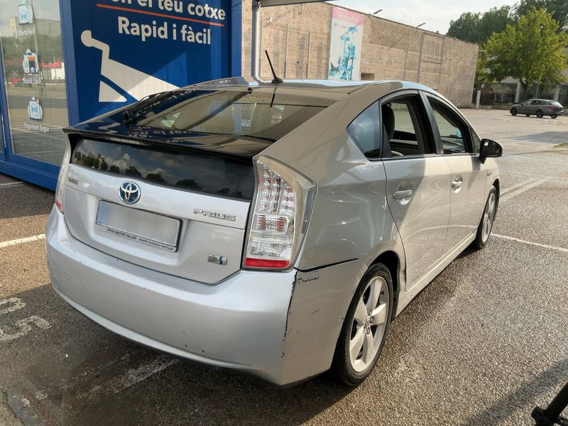 Toyota Prius 1.8 Advance 2011 – снимка 8