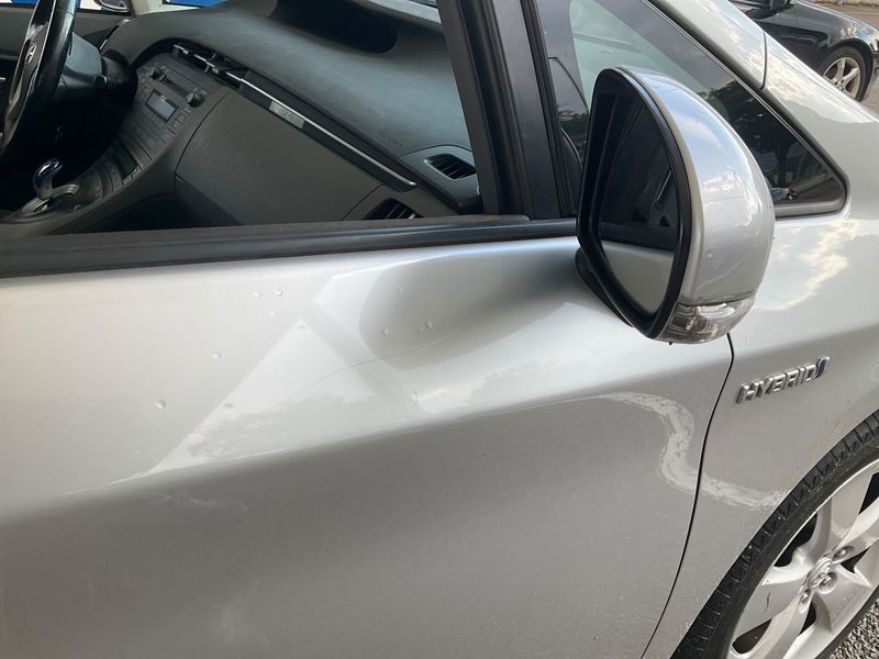 Toyota Prius 1.8 Advance 2011 – снимка 25
