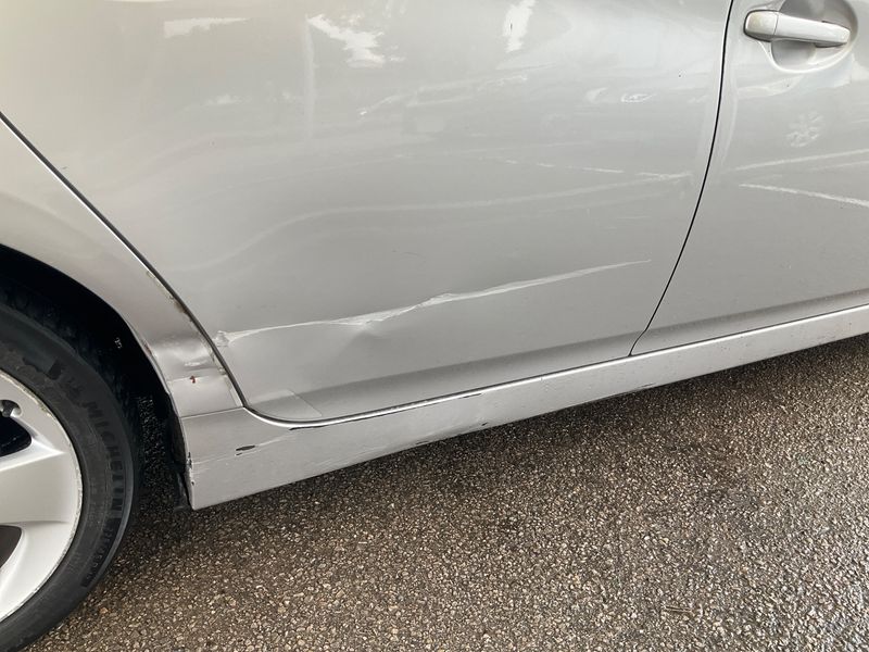 Toyota Prius 1.8 Advance 2011 – снимка 26