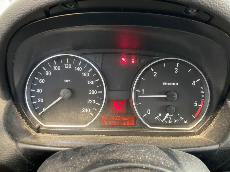 BMW 1er 118d 2009 – снимка 4