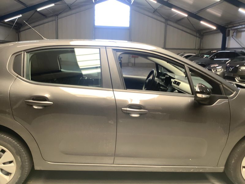 Citroen C3 1.2 PureTech Live 2021 – снимка 10