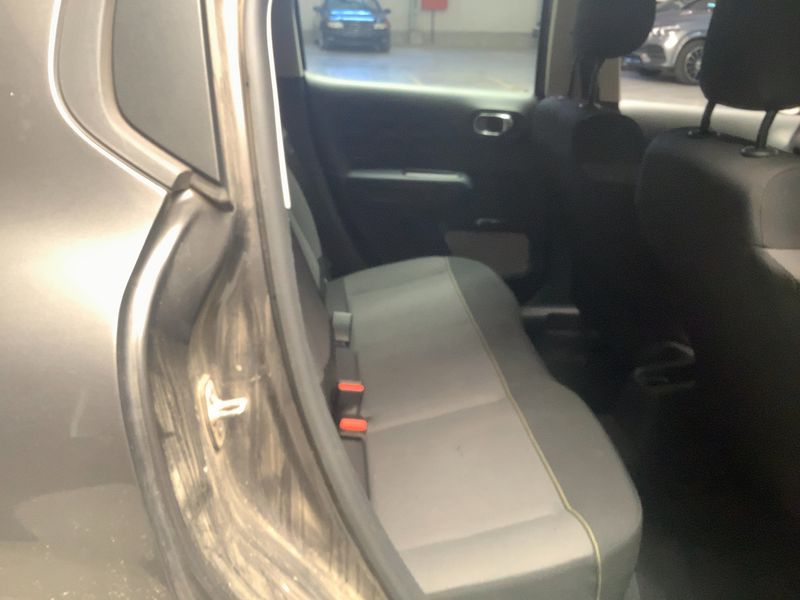 Citroen C3 1.2 PureTech Live 2021 – снимка 19